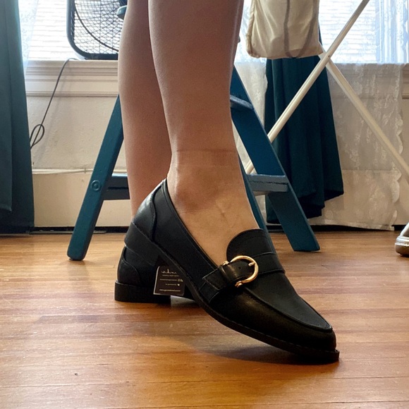 NIB (New in box) Black Flat Buckle Loafers - Picture 6 of 6